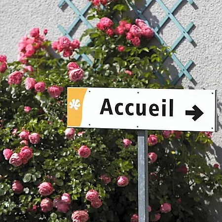Premiere Classe Toulouse Sud - *